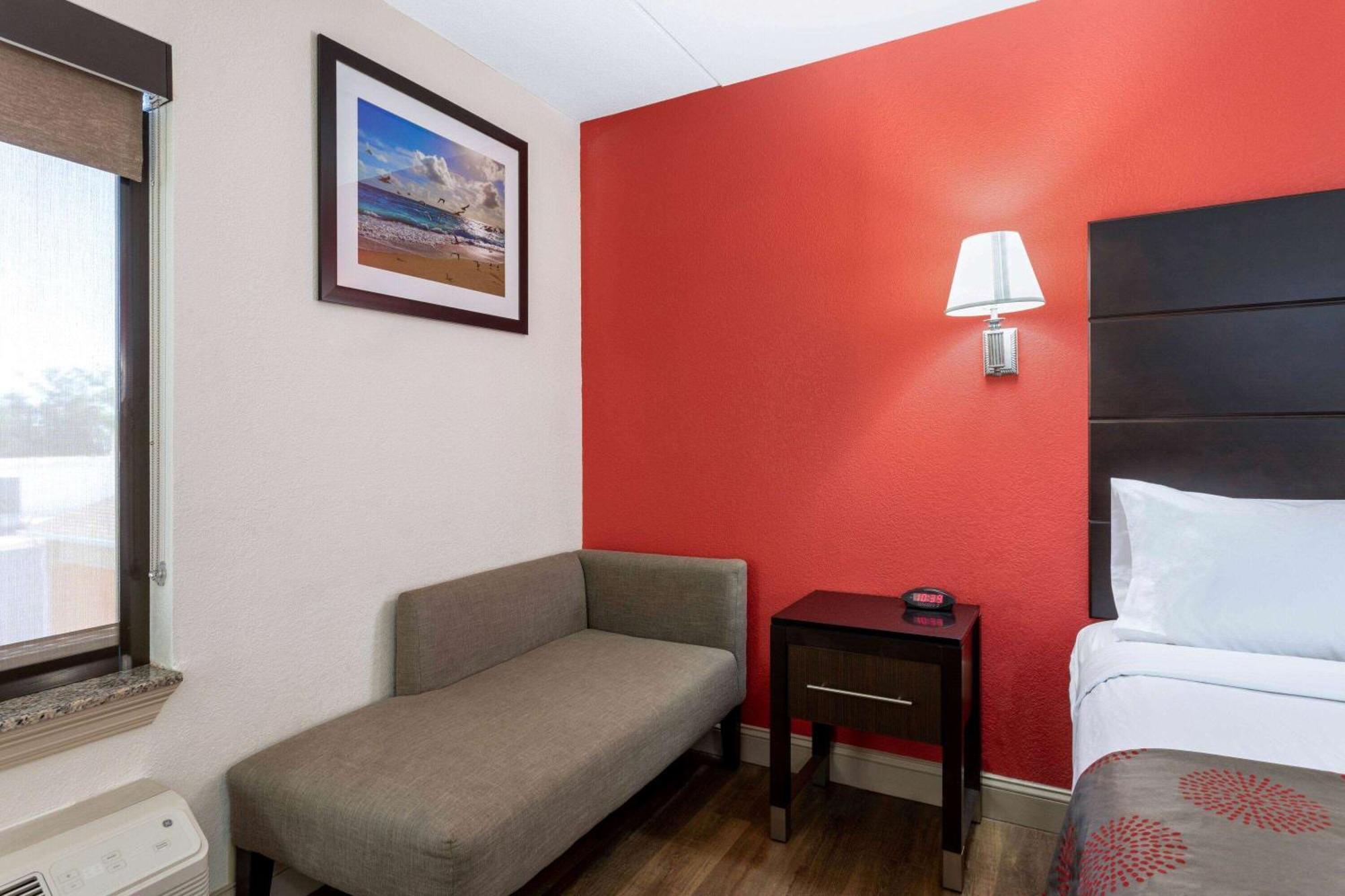 Ramada By Wyndham Panama City Exterior foto